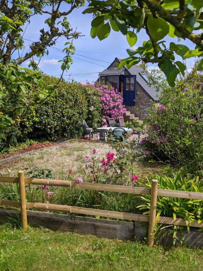 Avel Nedeleg Villa Coatreven Bagian luar foto